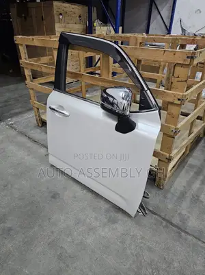 Toyota Land Cruiser 300 Original Door