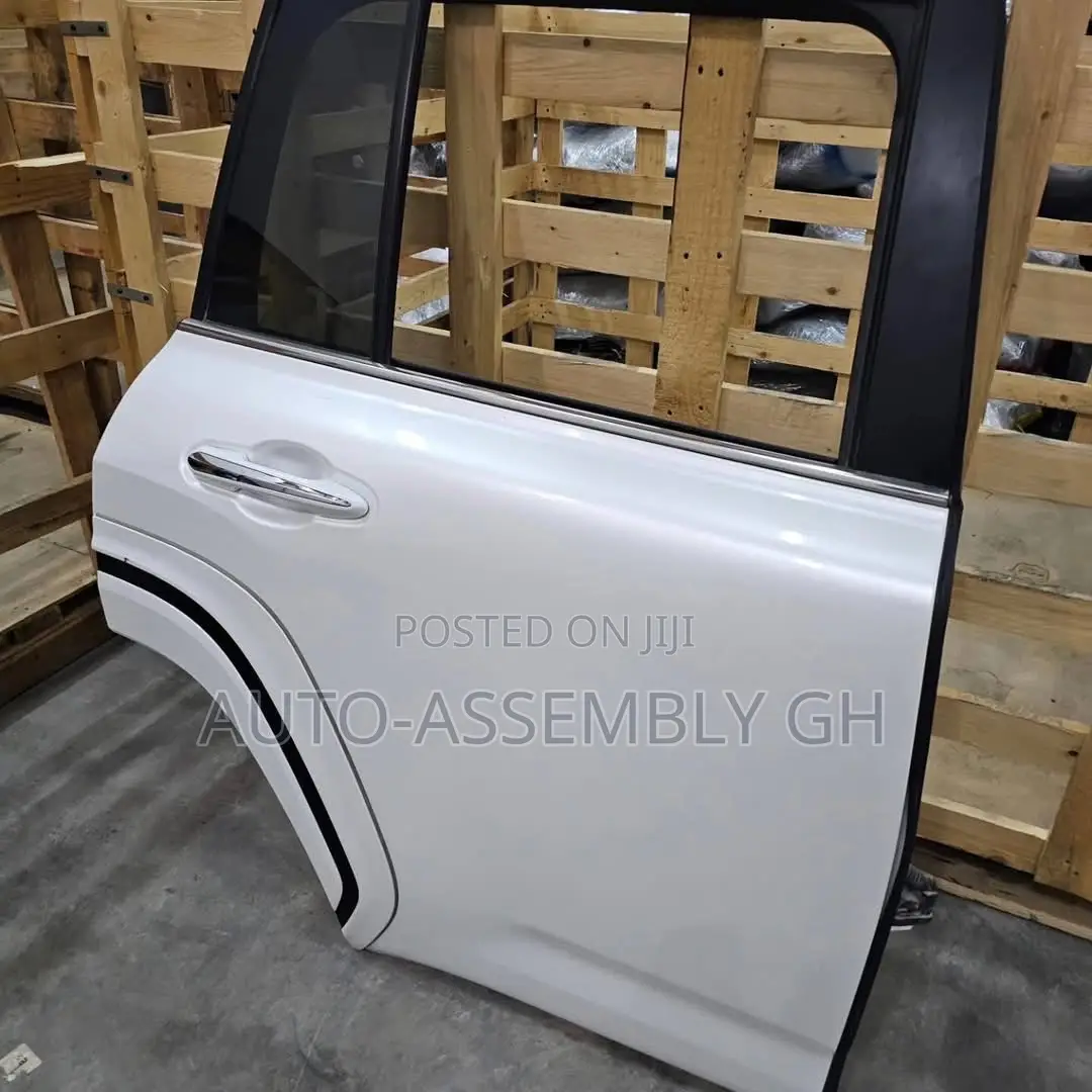 Toyota Land Cruiser 300 Original Door