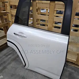 Toyota Land Cruiser 300 Original Door