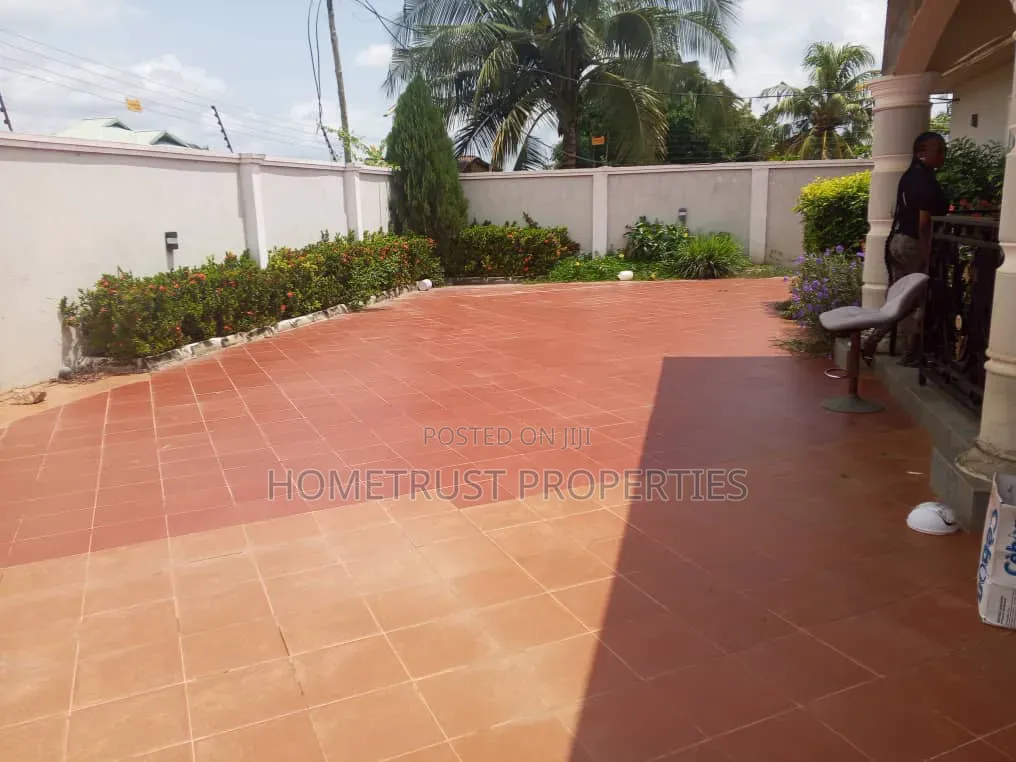 3bdrm House in Amasaman Cocobod for rent