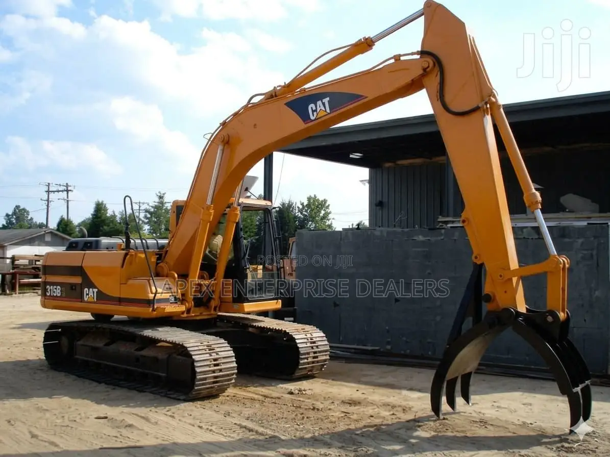 We Rent Excavators For Construction Works