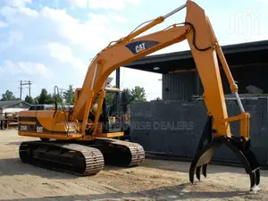 We Rent Excavators For Construction Works
