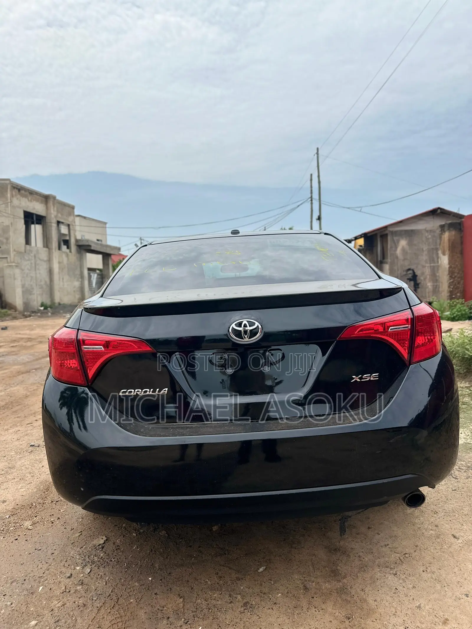 Toyota Corolla XSE (1.8L 4cyl 2A) 2018 Black