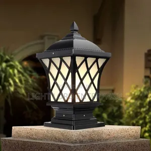 Black Body Gate Lamp