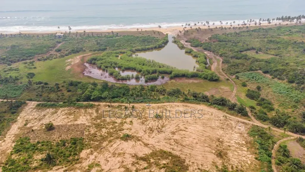 Seaview Oversized Estate Parcel for Sale – Central Region