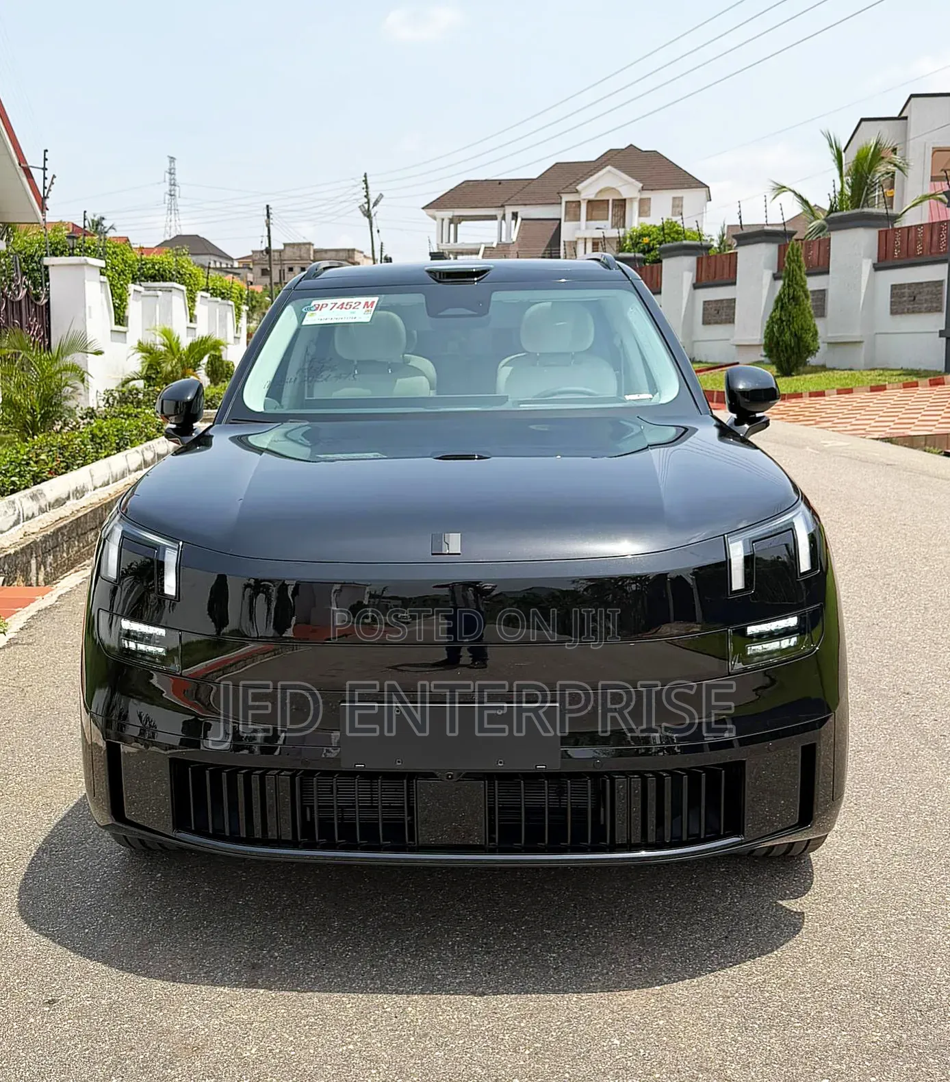 New Lynk & Co 900 2025 Black