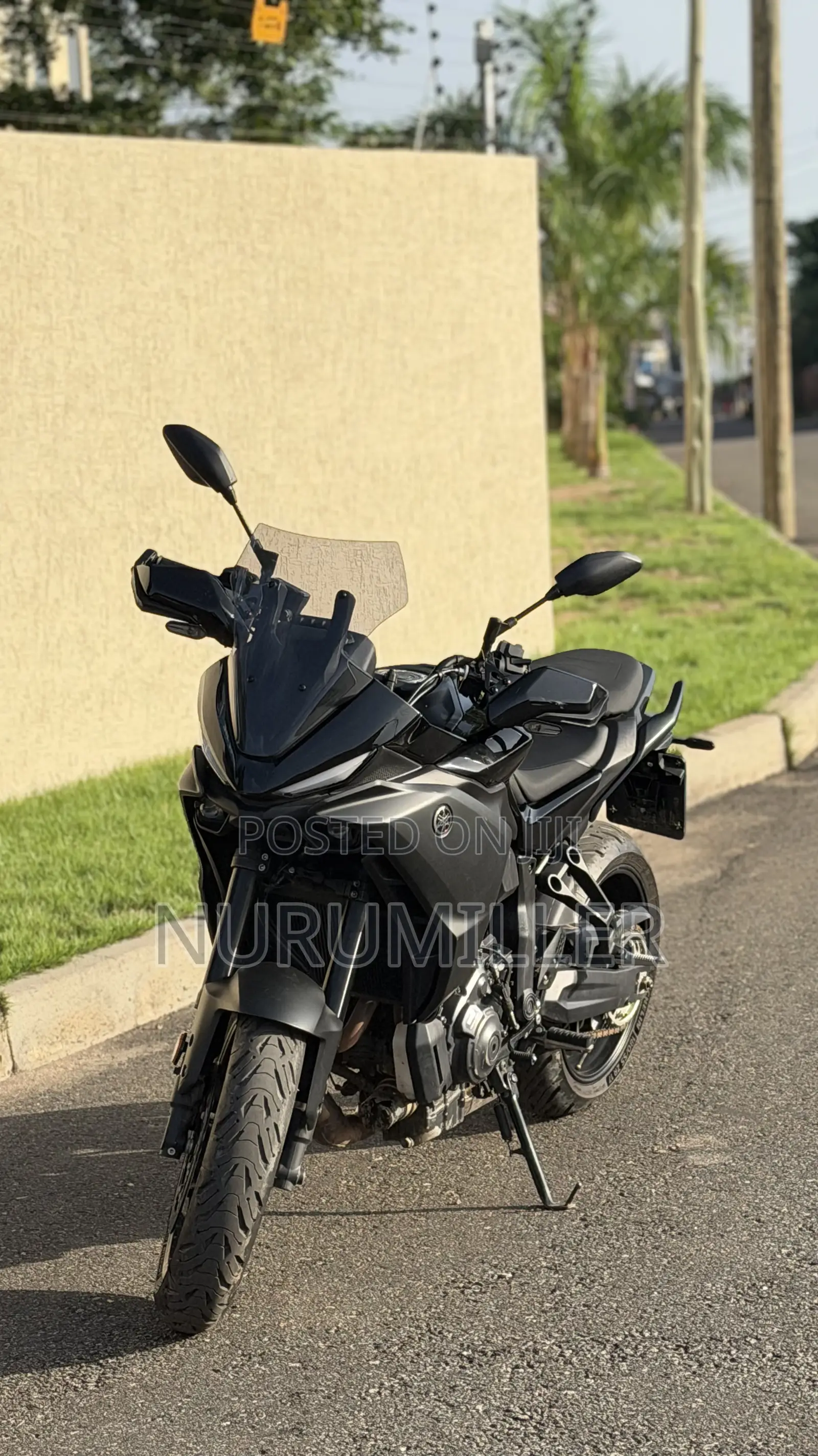 Yamaha 2025 Black