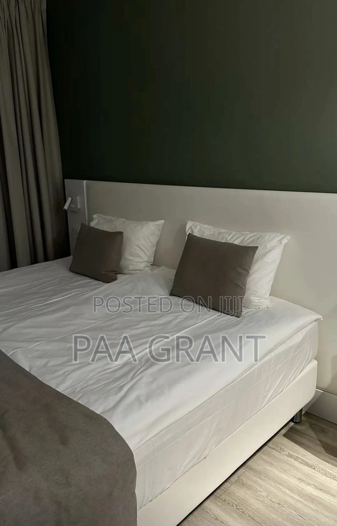 Luxury U Can Feel (2 Pure Cotton Hotel Bedsheets , 4 Pillow Cases
