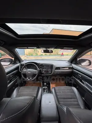 Mitsubishi Outlander SE AWC 2019 White