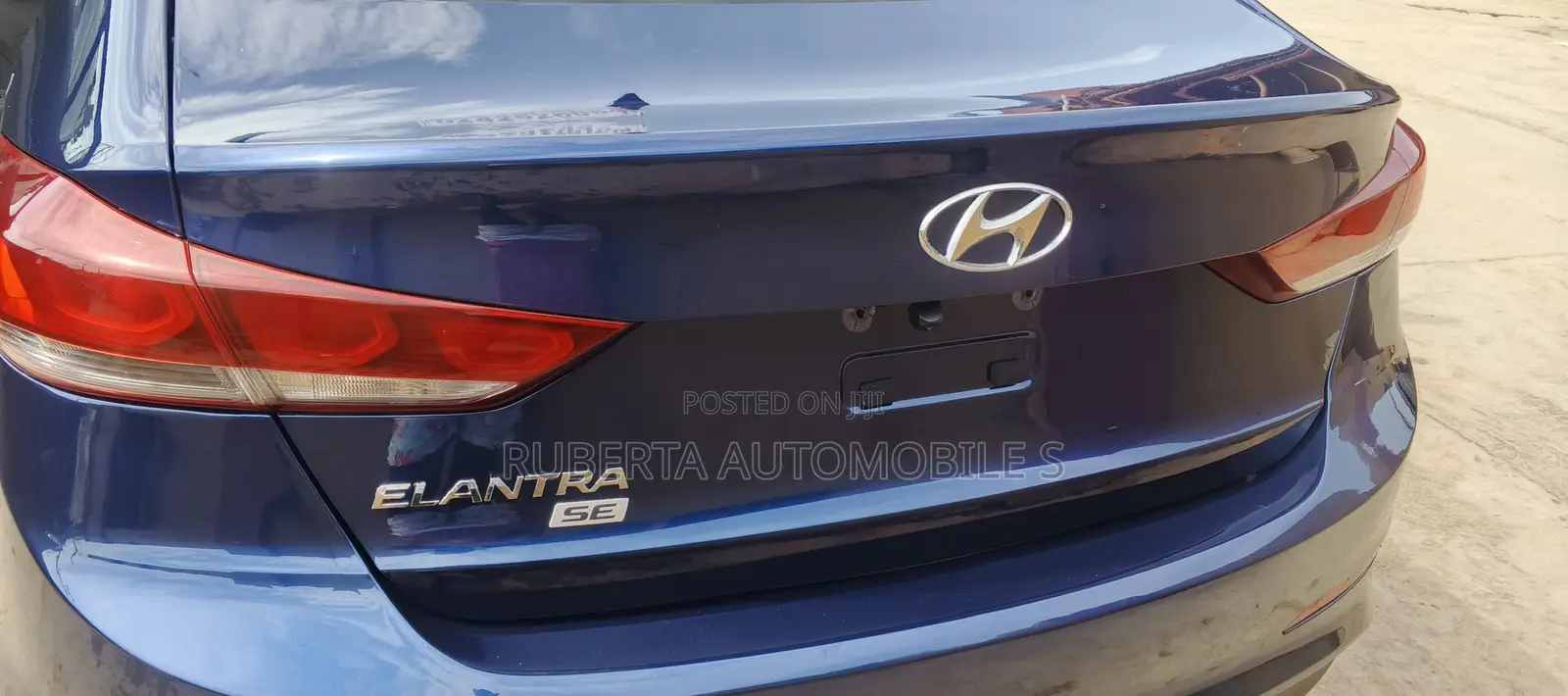 Hyundai Elantra Sport Sedan FWD (1.6L 4cyl 6M) 2017 Blue