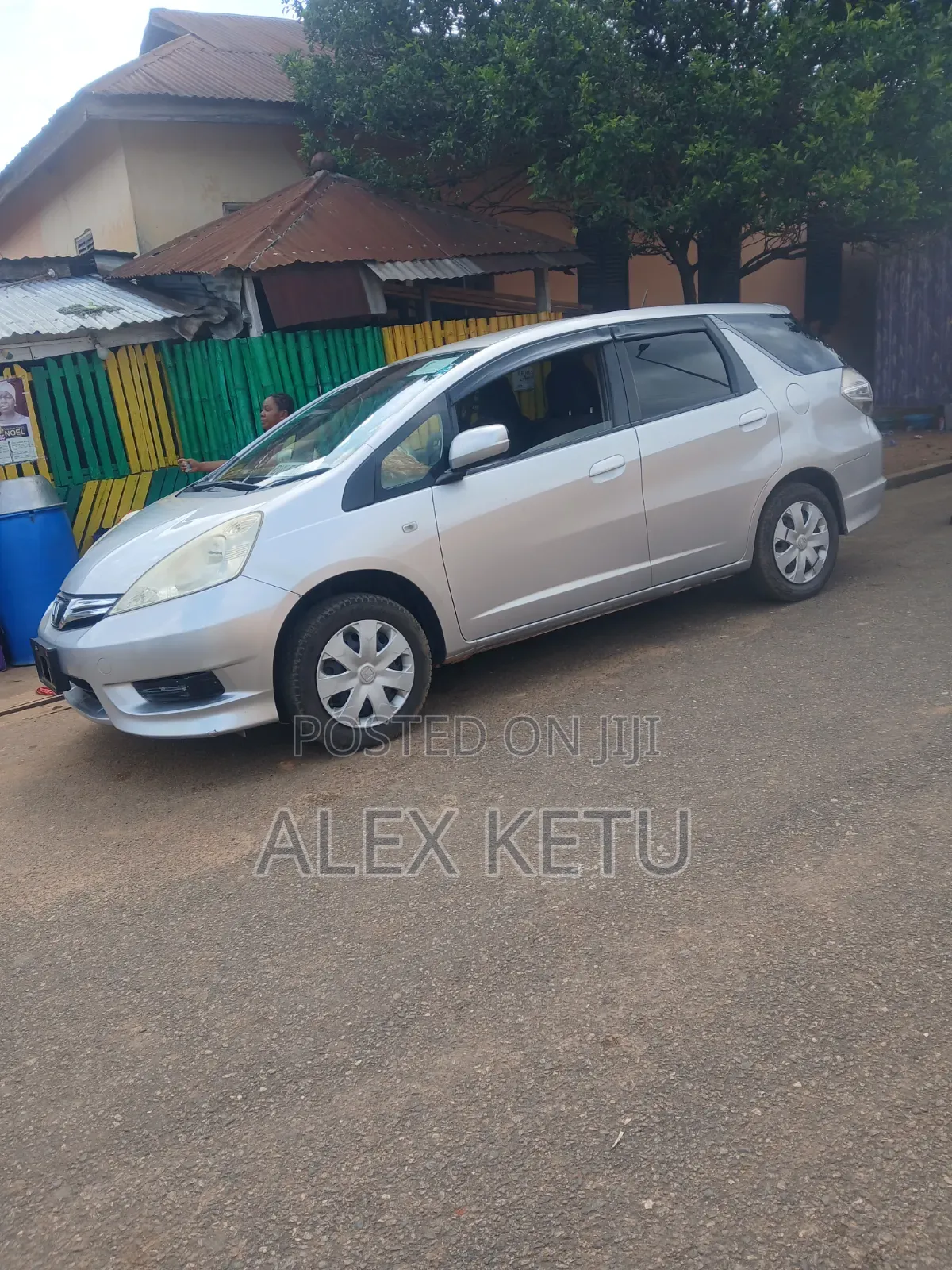 Honda Fit Shuttle 2013 Silver