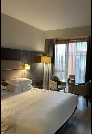 Luxury Rooms Start Here (2 Pure Cotton Hotel Bedsheets ,4 Pillow Cases