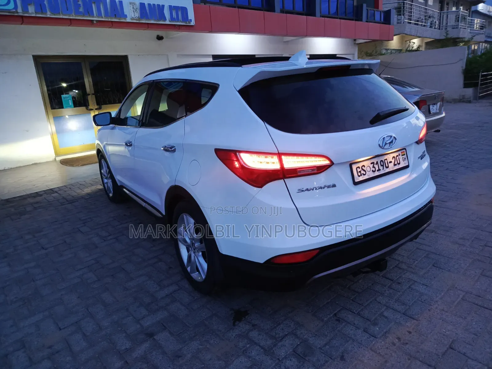 Hyundai Santa Fe 2015 White
