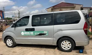 Hyundai H1 2013 Silver