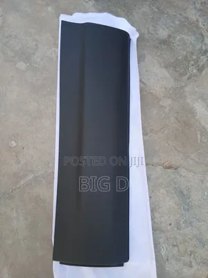 Nissan Qashqai 2015 , 2016 ,2017,2018,2019 Back Door Moulding
