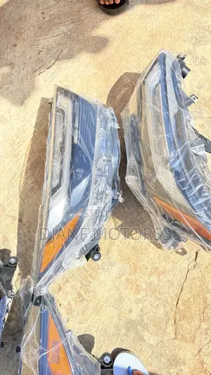 Toyota Rav4 2023 Headlight Full Led and All Kinds of Parts