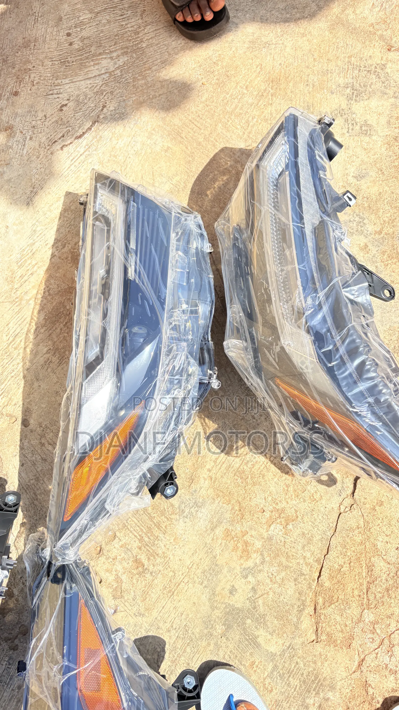 Toyota Rav4 2023 Headlight Full Led and All Kinds of Parts