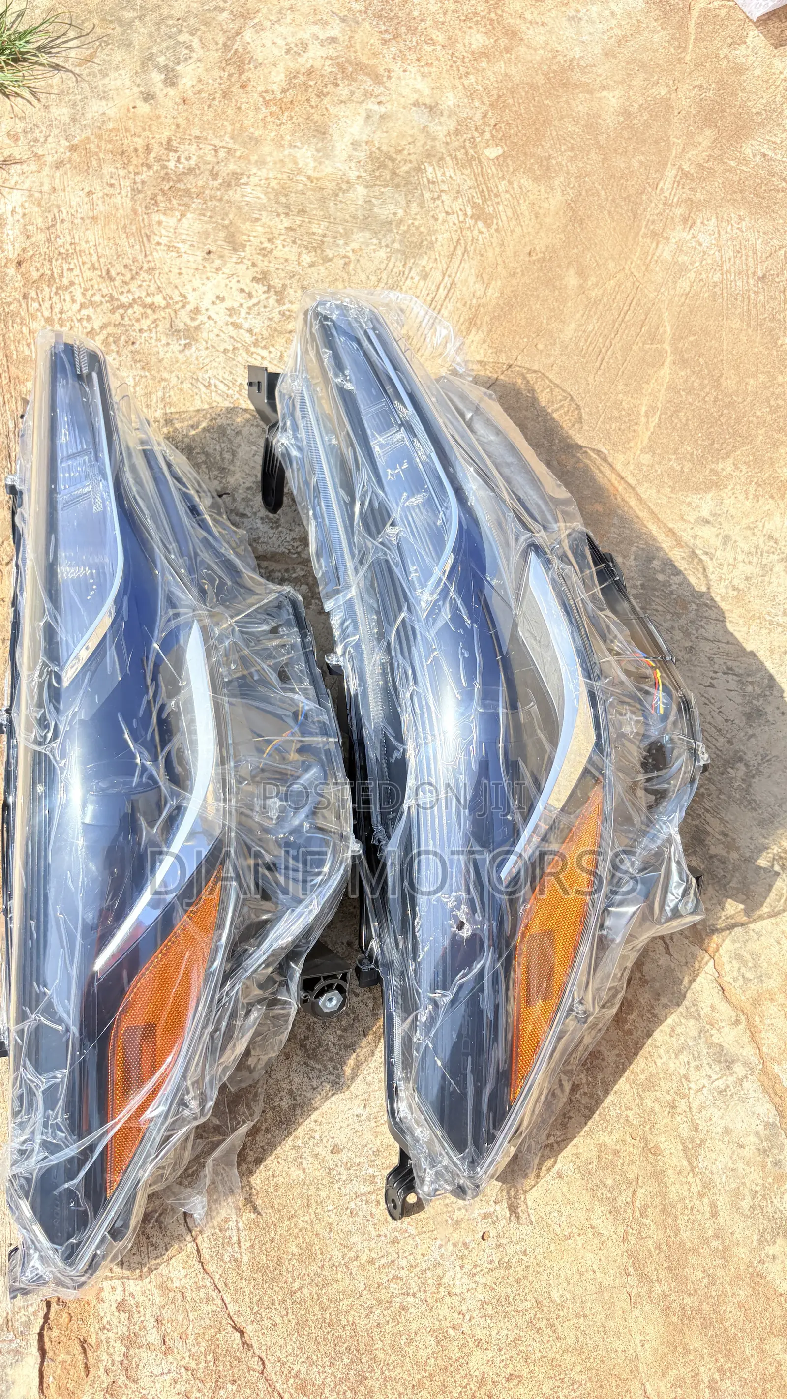 Toyota Corolla Cross 2022 Headlight Pair and All Parts