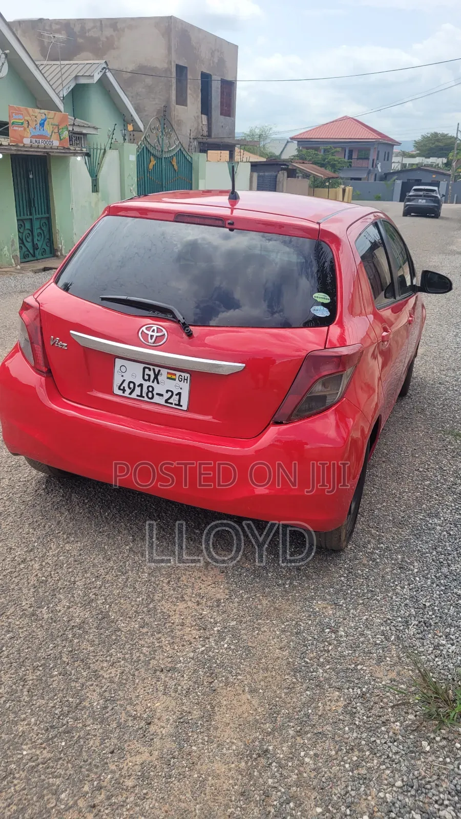 Toyota Vitz 2012 Red