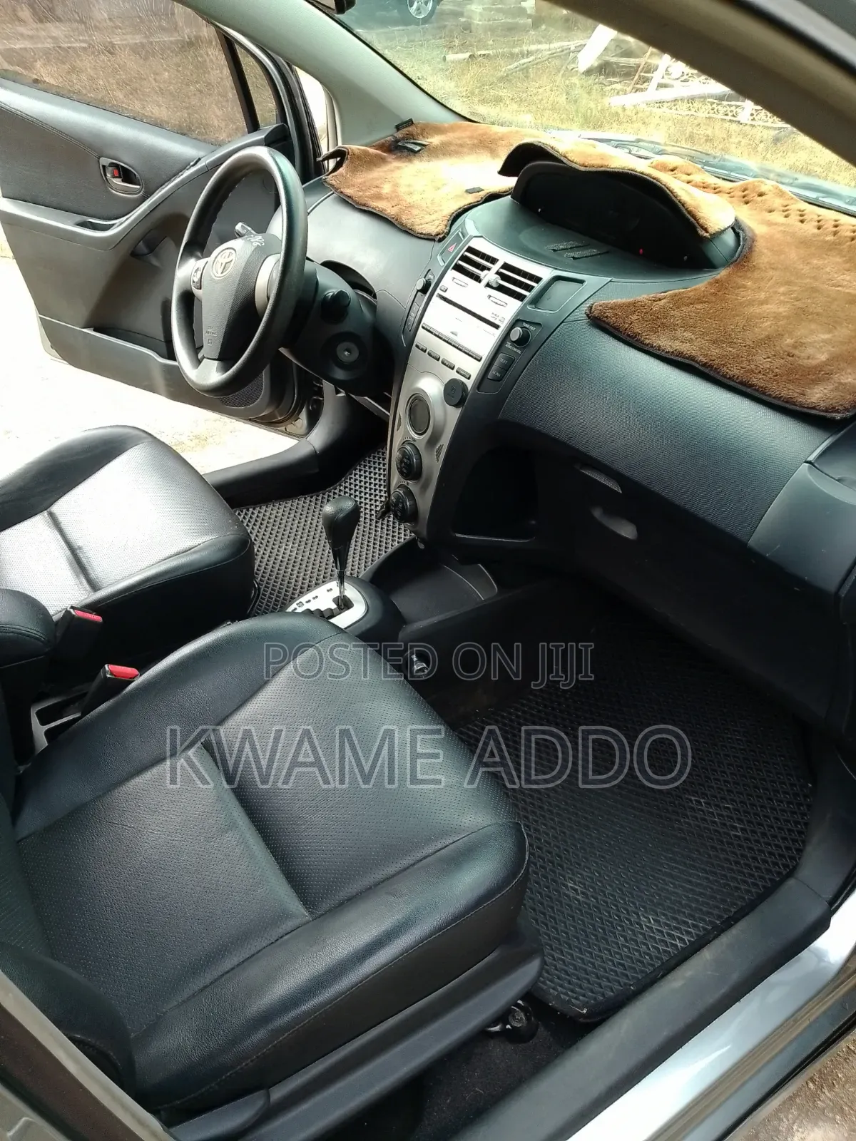 Toyota Yaris 1.5 Liftback S Automatic 2009 Gray