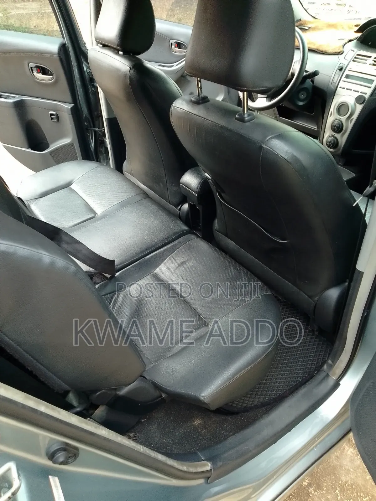 Toyota Yaris 1.5 Liftback S Automatic 2009 Gray