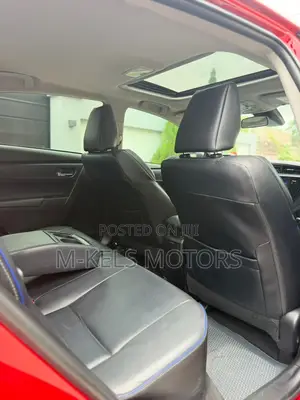 Toyota Corolla XSE 4dr Sedan (1.8L 4cyl CVT) 2017 Red