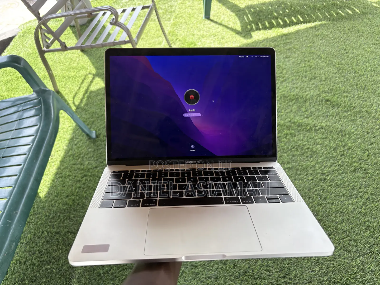 Laptop Apple MacBook Pro 2017 8GB Intel Core i5 SSD 256GB