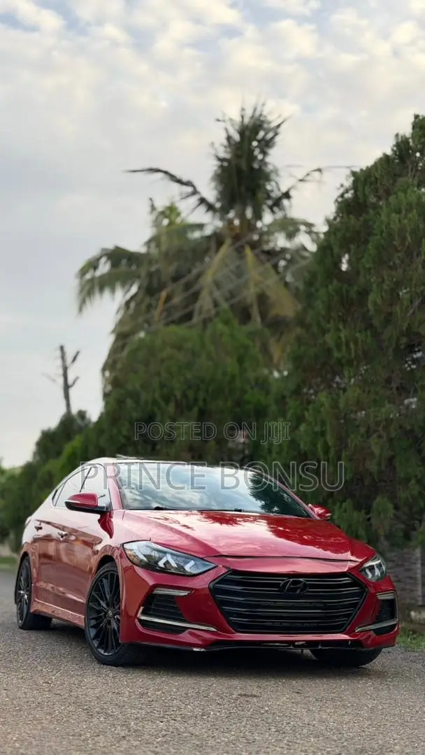 Hyundai Elantra 2018 Red