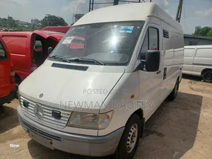 Mercedes-Benz Sprinter 2003 White