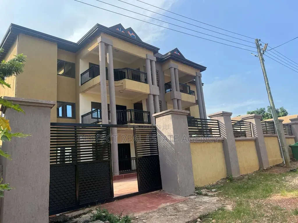 Furnished Studio Apartment in Okese, Kumasi Metropolitan for sale