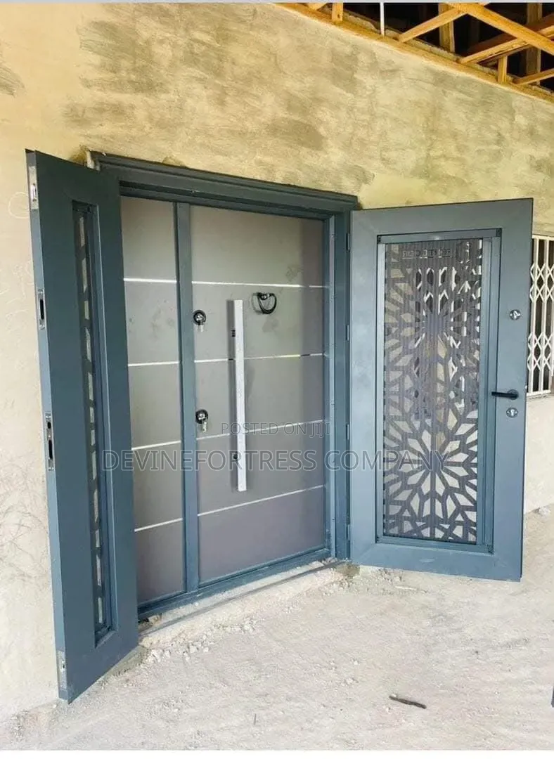 High Quality Marine Hard Wood  Gray Door Inn Door 11⁄2