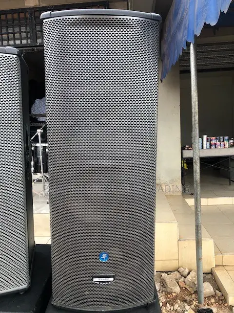 Professional Mackie JBL Active Sound System – 8pcs, Negotiable
