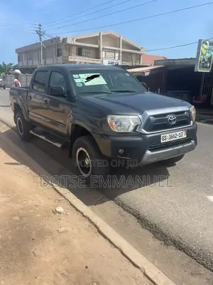 Toyota Tacoma 2013 Black