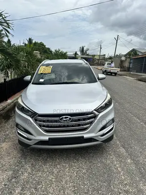 Hyundai Tucson 2018 Silver