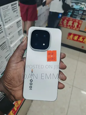 New iQOO 15 512 GB White