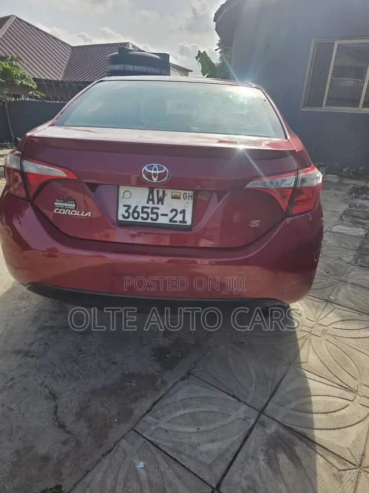 Toyota Corolla S 4dr Sedan (1.8L 4cyl CVT) 2015 Red