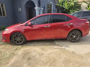 Toyota Corolla S 4dr Sedan (1.8L 4cyl CVT) 2015 Red