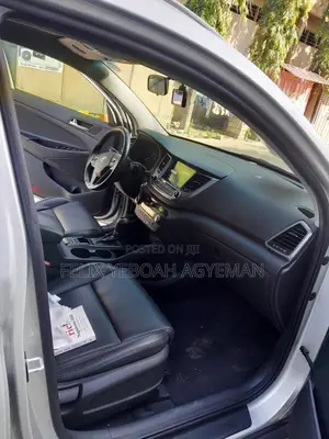 Hyundai Tucson SE AWD 2017 Silver