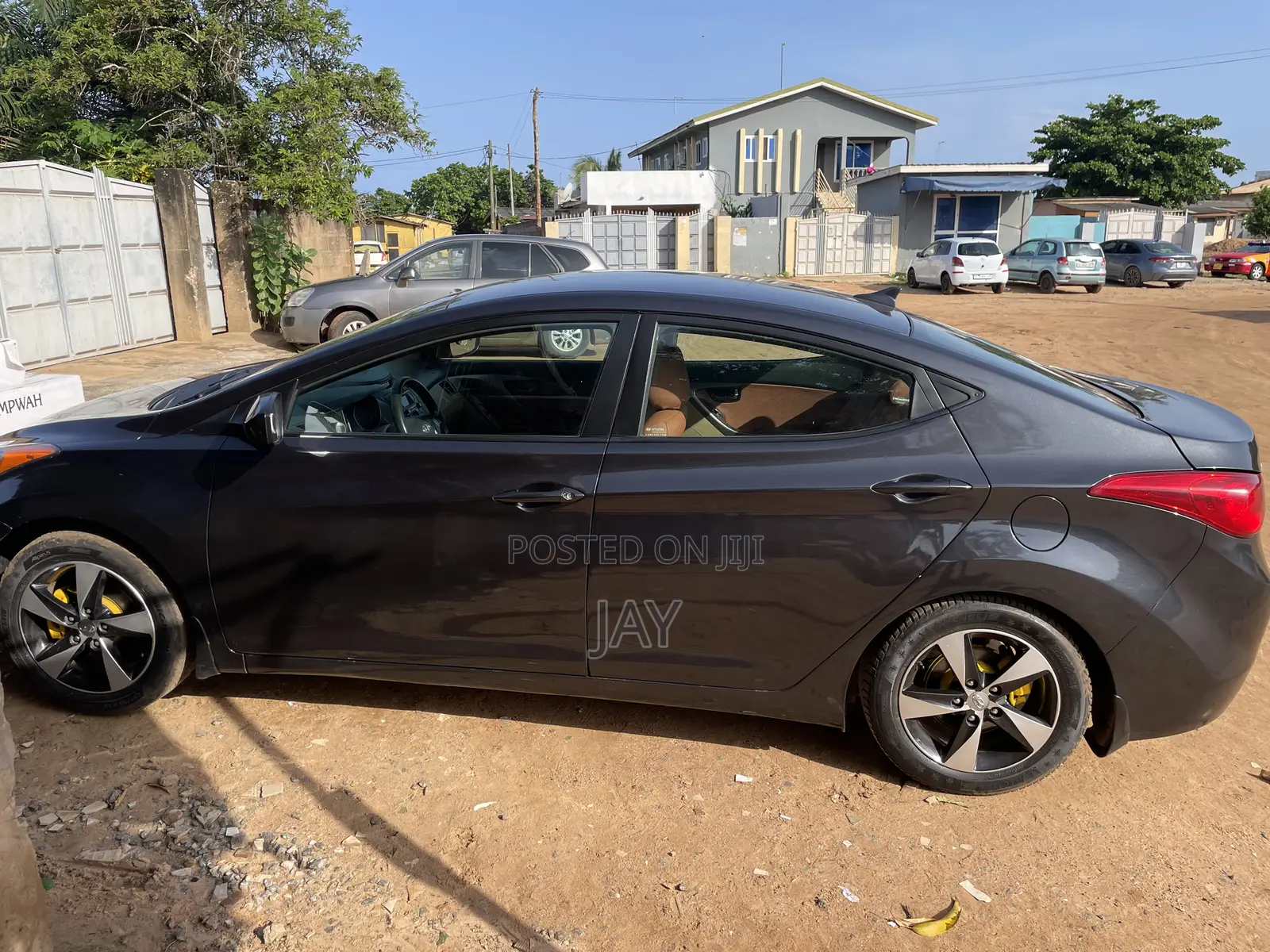 Hyundai Elantra 2013 Gray