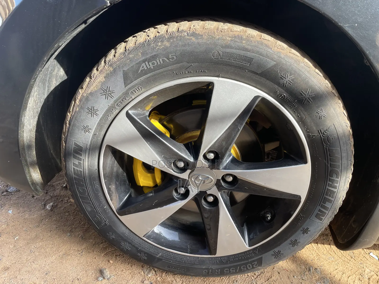 Hyundai Elantra 2013 Gray