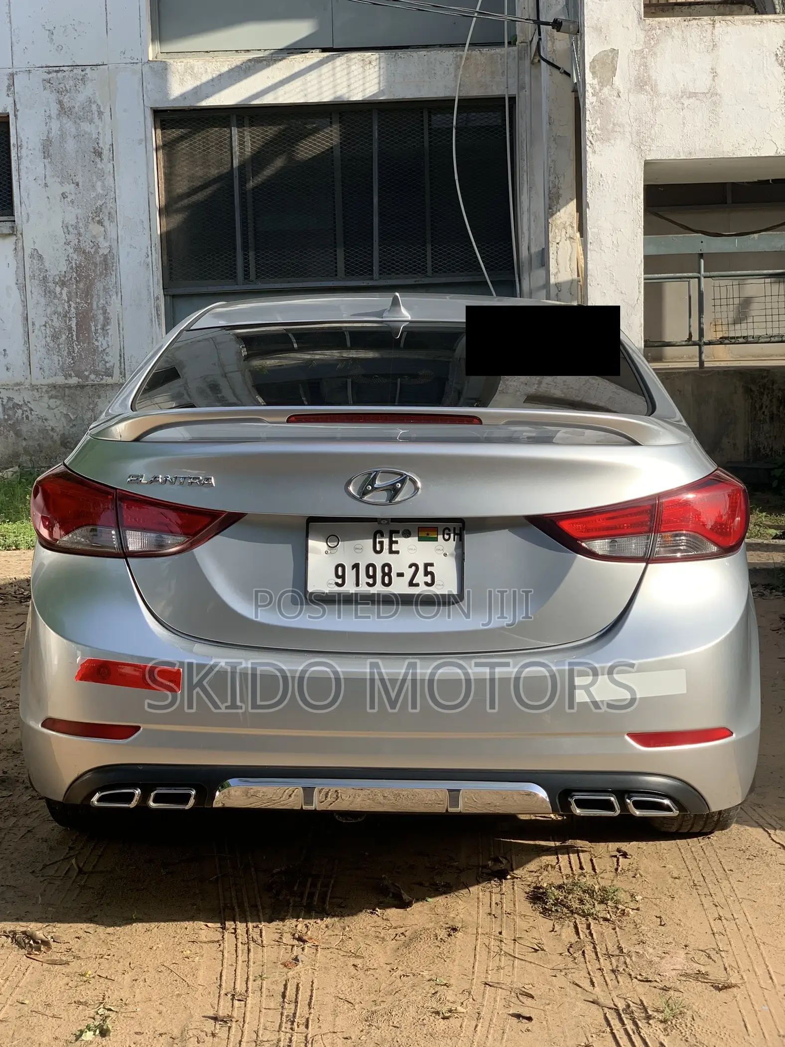 Hyundai Elantra 2015 Silver