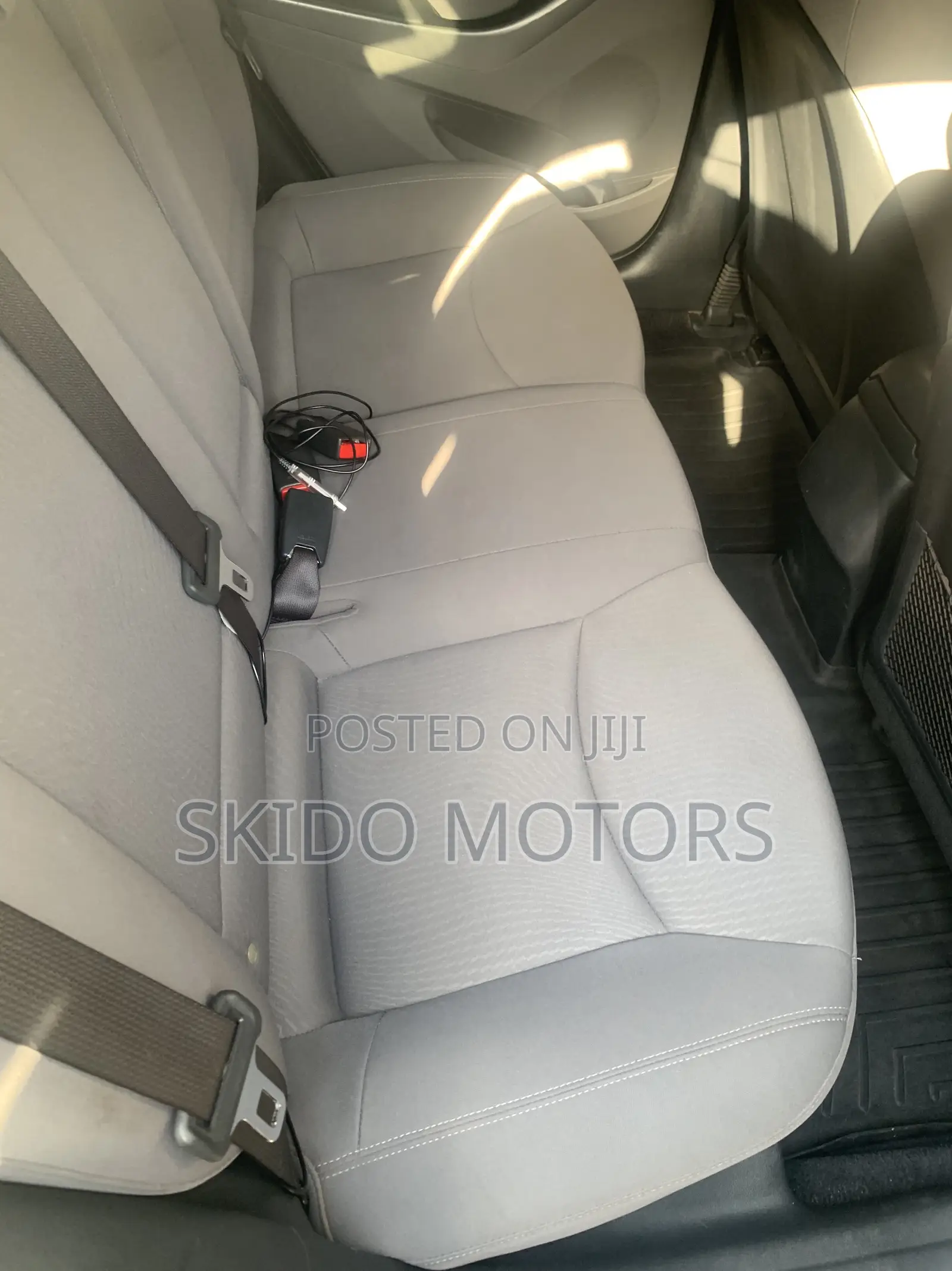 Hyundai Elantra 2015 Silver