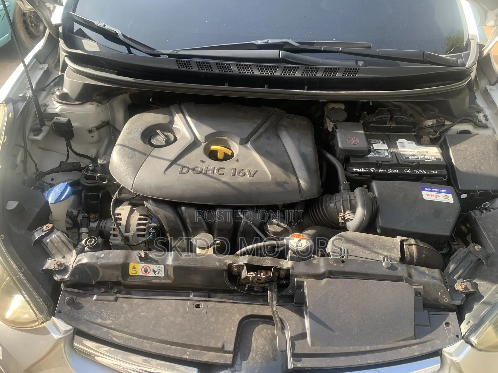 Hyundai Elantra 2015 Silver