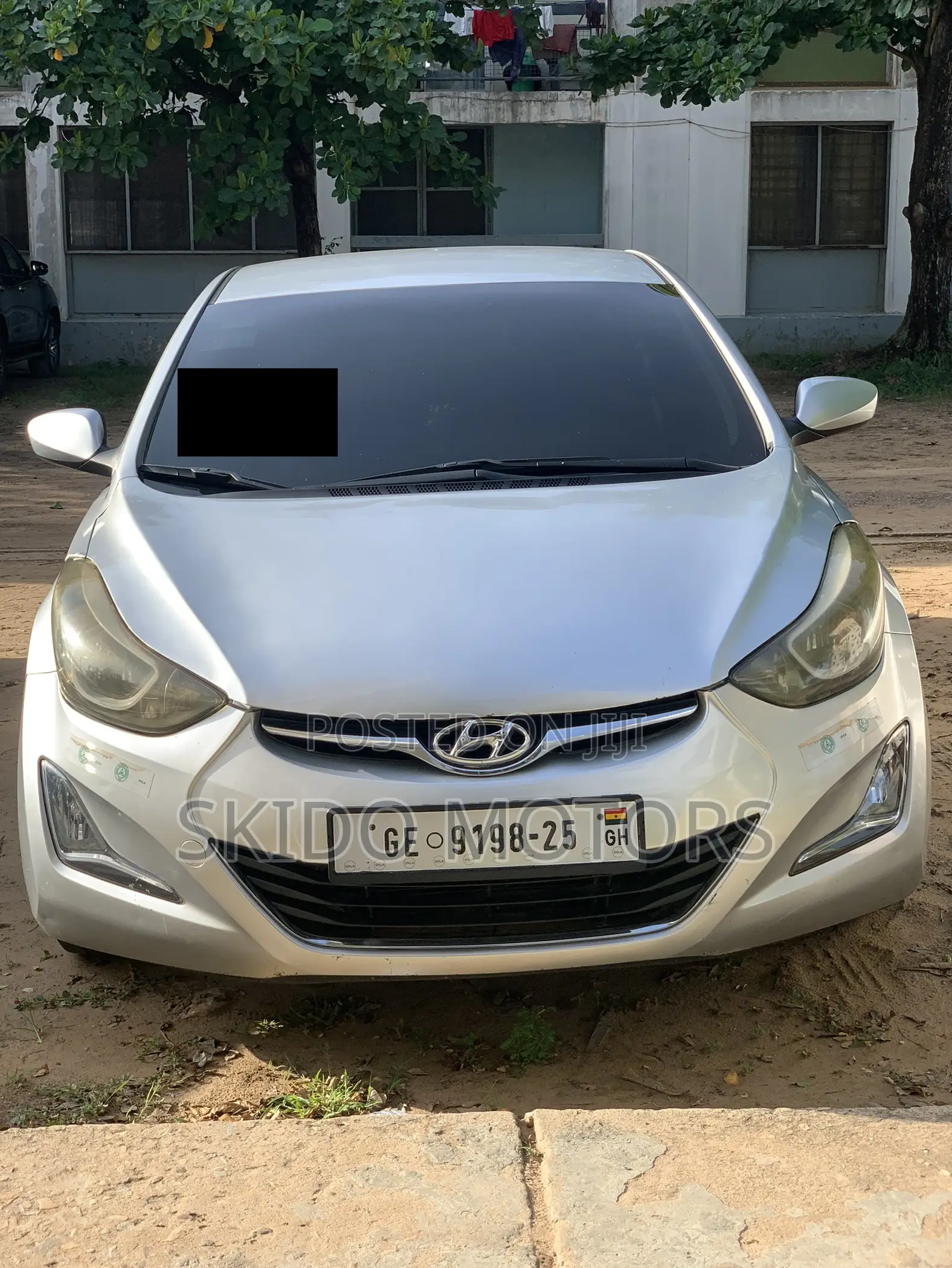 Hyundai Elantra 2015 Silver