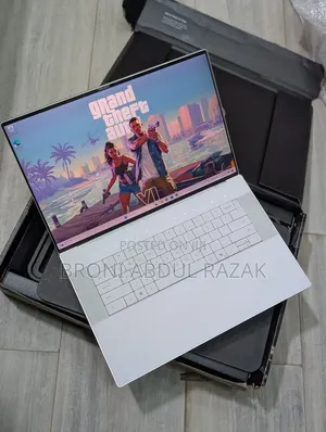 Laptop Dell XPS 16 9640 16GB Intel Core Ultra 7 SSD 1T