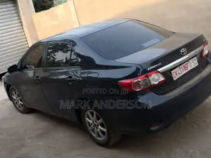 Toyota Corolla 2011 Blue
