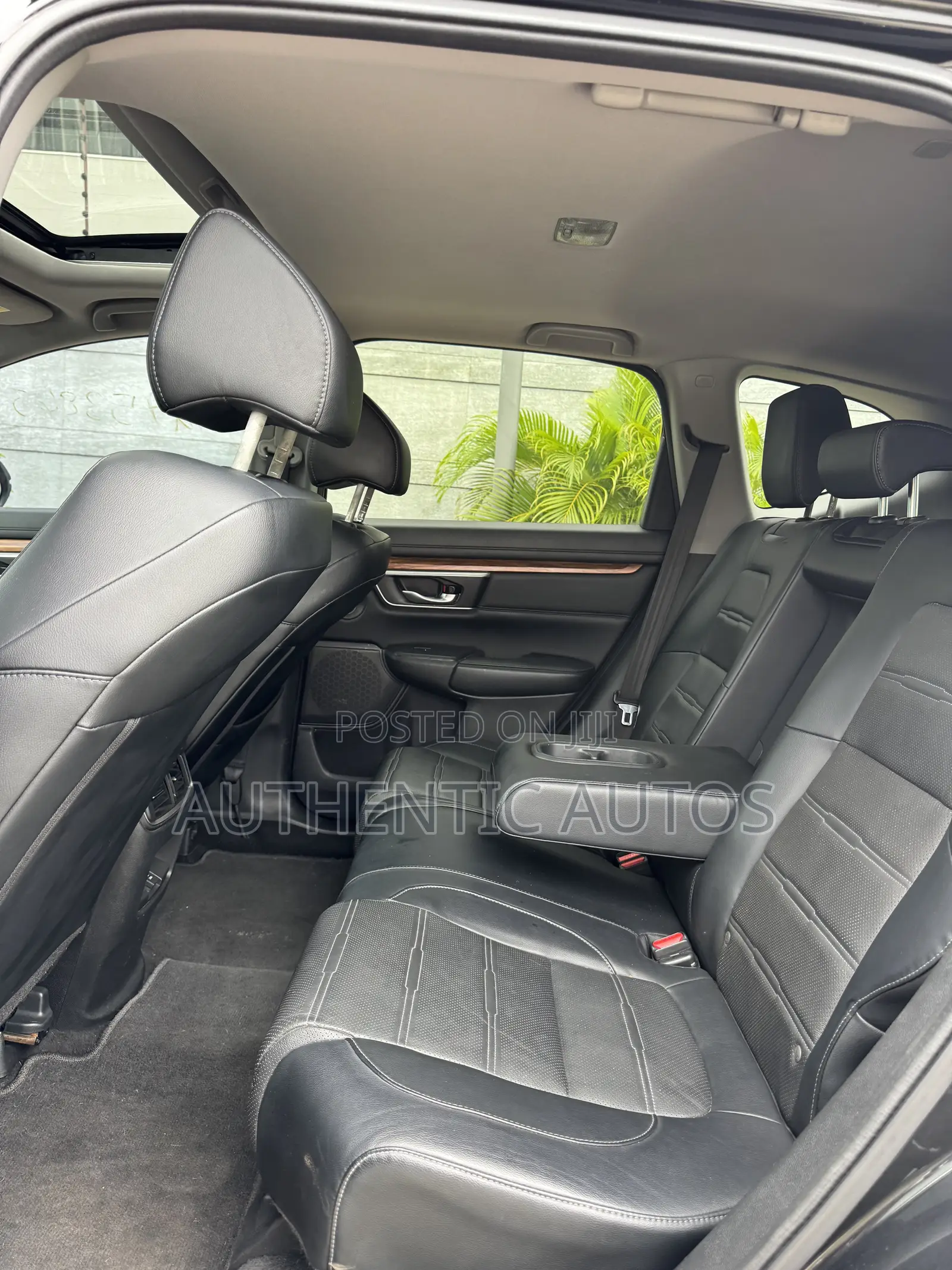 Honda CR-V Touring AWD 2018 Black
