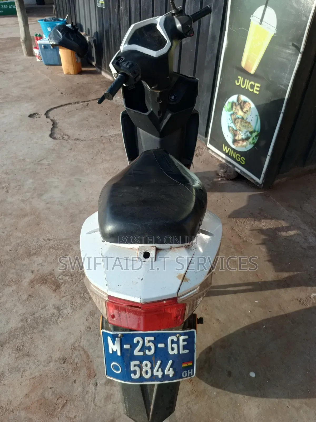 Motorcycle 2025 White