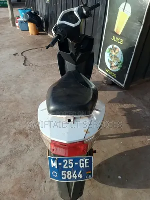 Motorcycle 2025 White