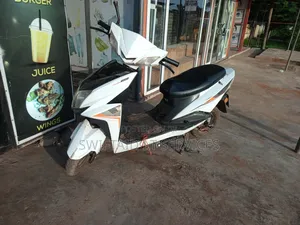 Motorcycle 2025 White